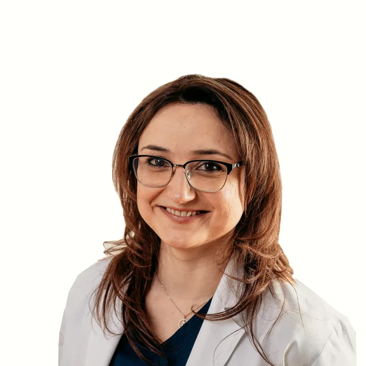 Dr. Raluca Ghiță